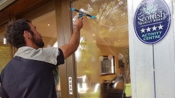 chris fotheringham of Fife Window Cleaners aus Schottland https://preispasst.de Nürnberg