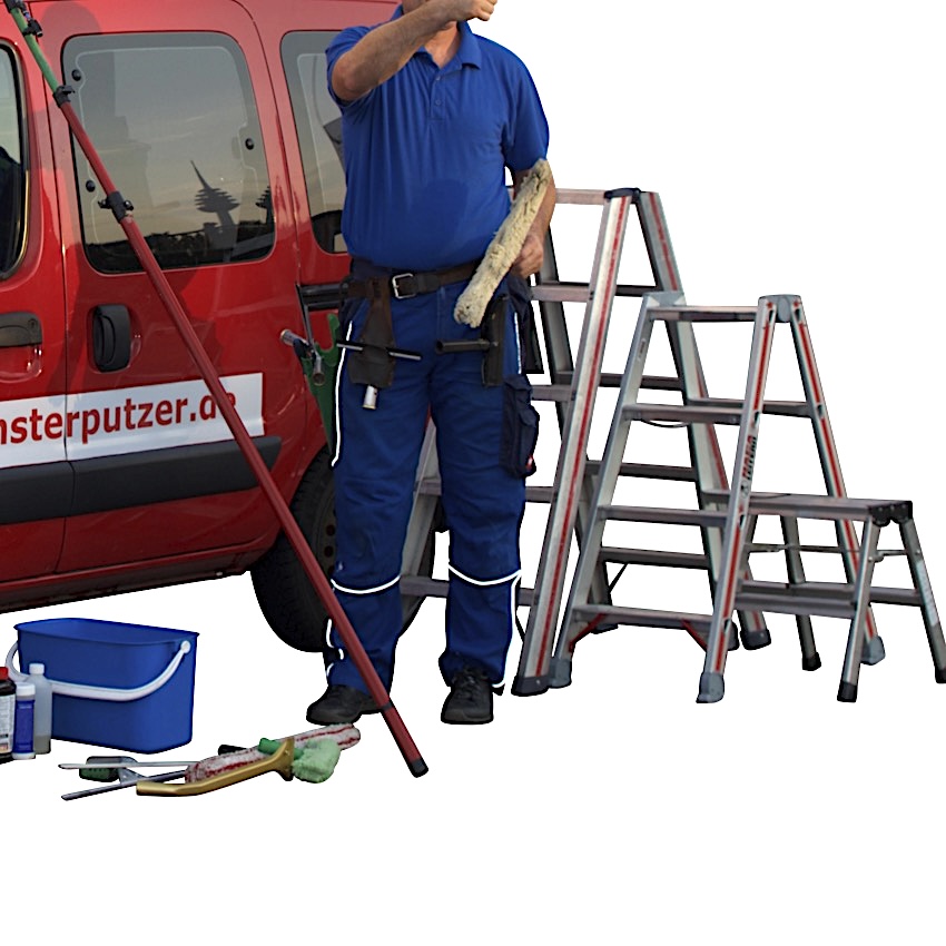 fensterputzer-neben-fensterputzwerkzeug-nuernberg